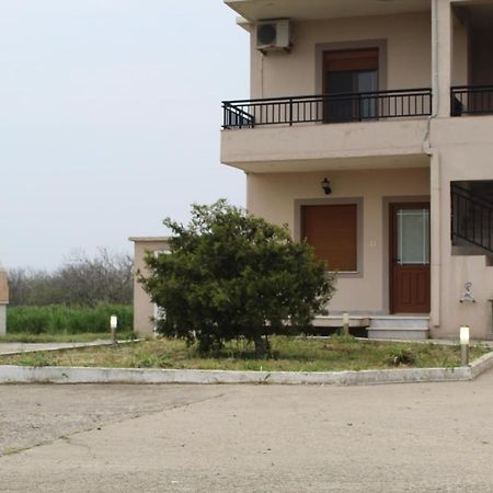Vakis Apartments Romanon Zewnętrze zdjęcie